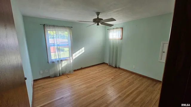 $154,000 | 2 Valleyview Road, Jacksonville, IL 62650