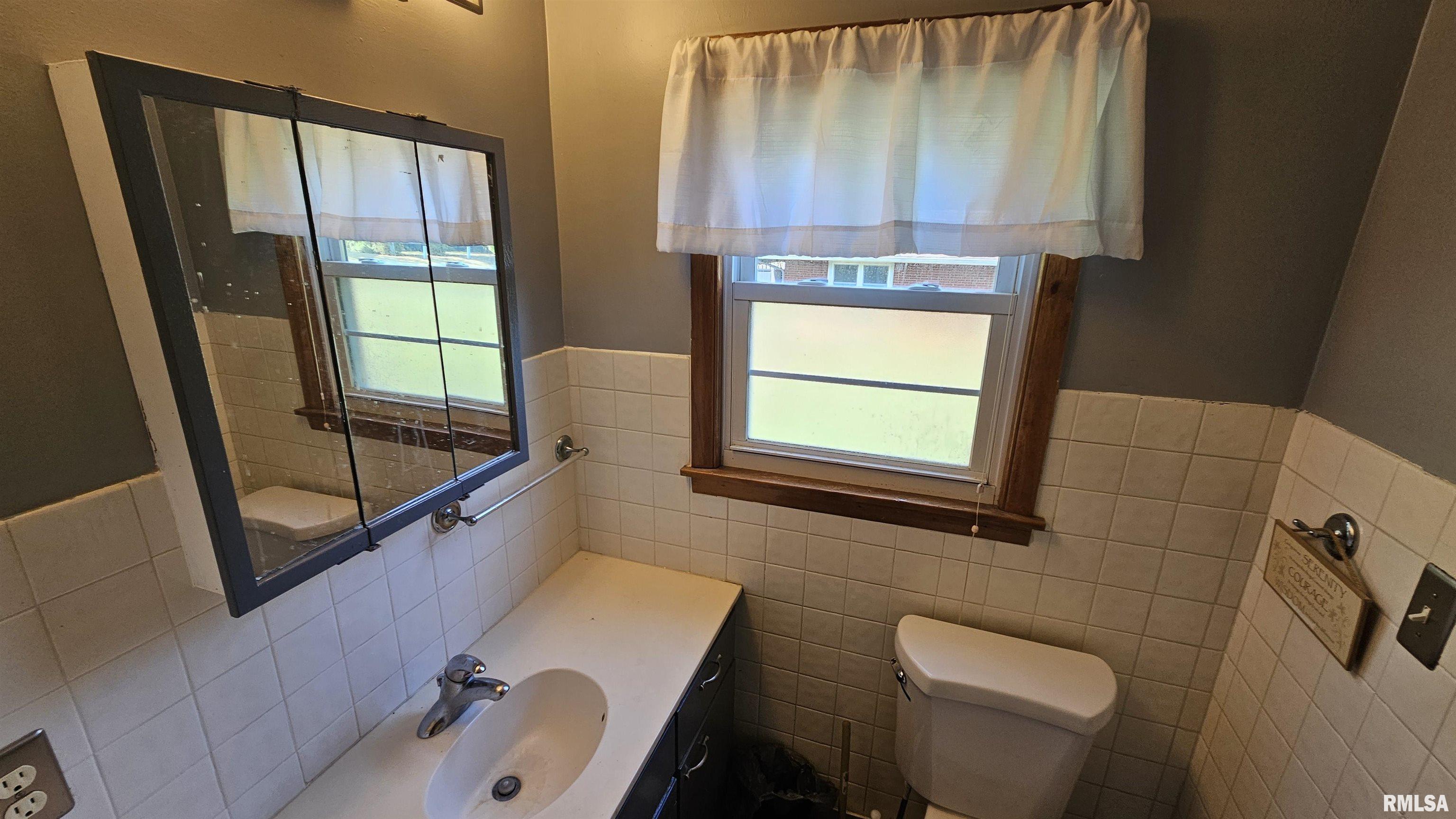 2 Valleyview Road Jacksonville, IL 62650 - Photo 22 of 24