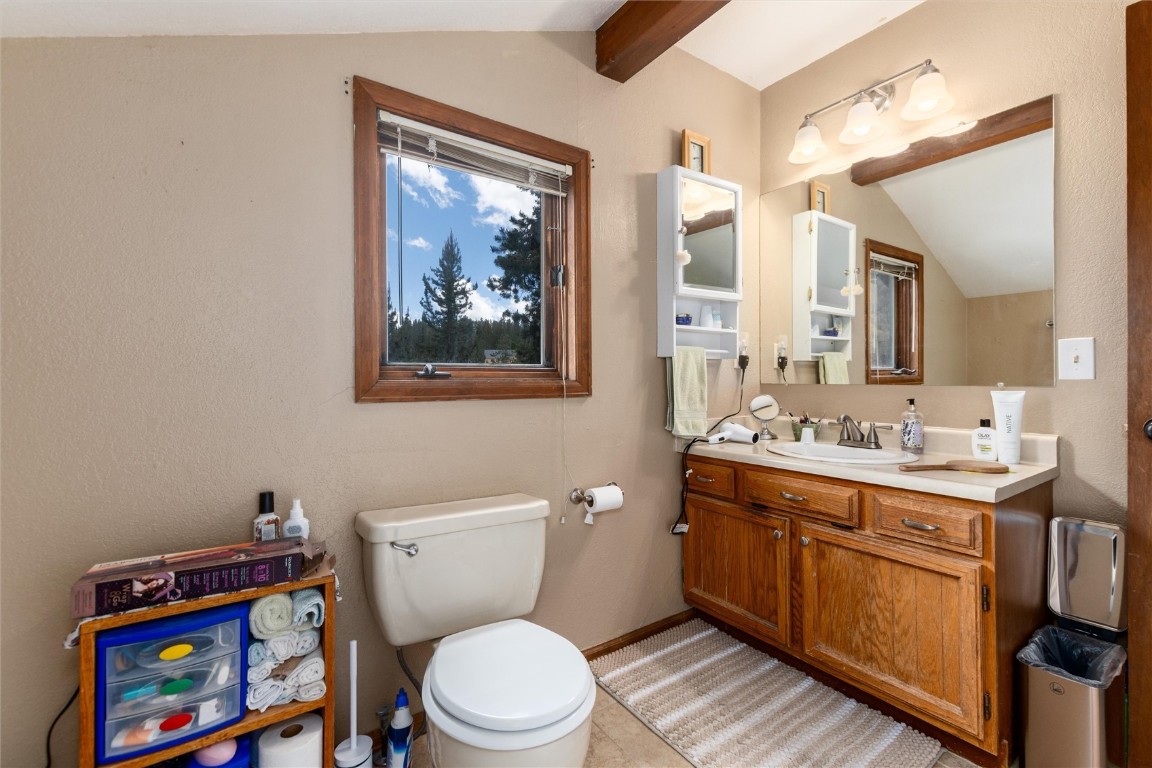 5629 Barton Road Breckenridge, CO 80424 - Photo 10 of 30 The ensuite primary bathroom.