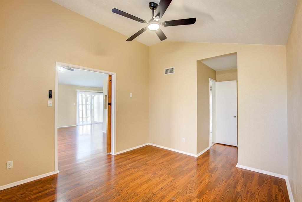 4221 Heath Street Fort Worth, TX 76137 - Photo 17 of 32