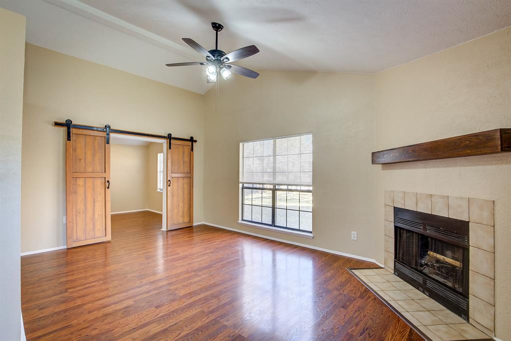 4221 Heath Street Fort Worth, TX 76137 - Photo 10 of 32