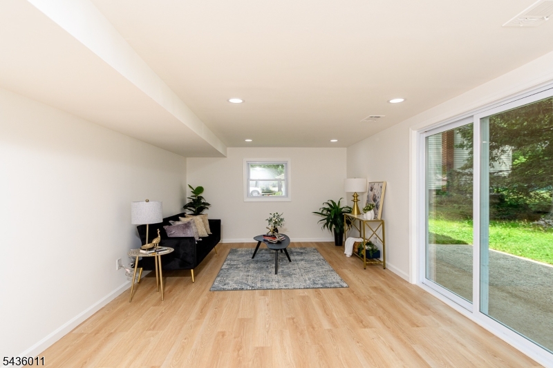 104 Marmora Road Parsippany, NJ 07054 - Photo 26 of 38