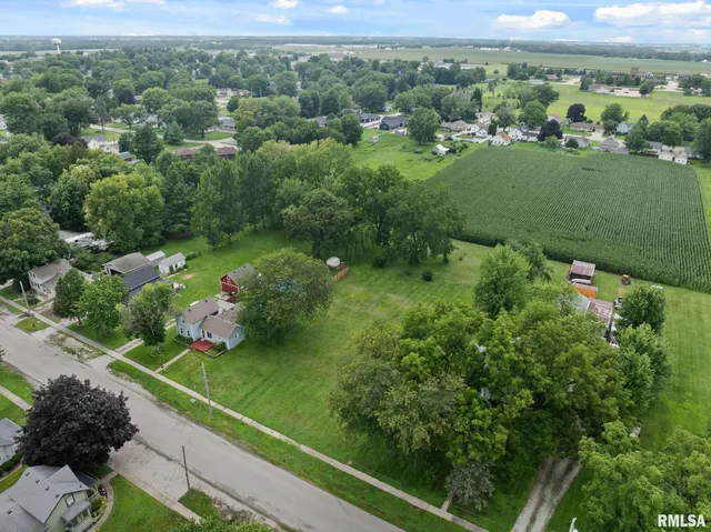 $59,900 | 549 East Park Street, Geneseo, IL 61254