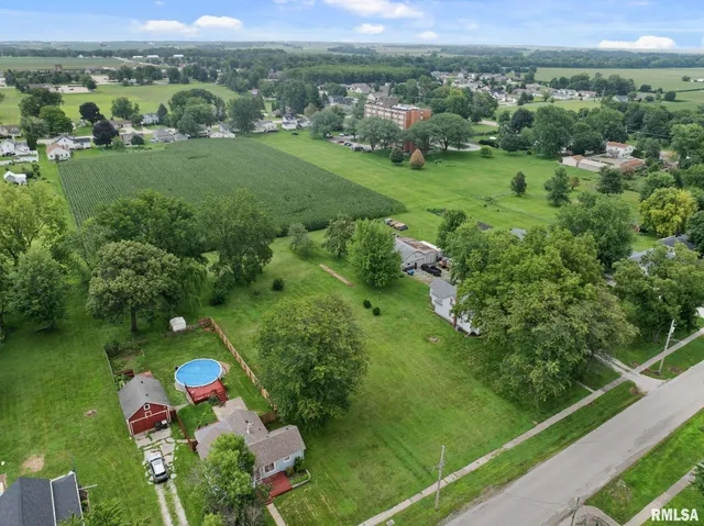 $59,900 | 549 East Park Street, Geneseo, IL 61254