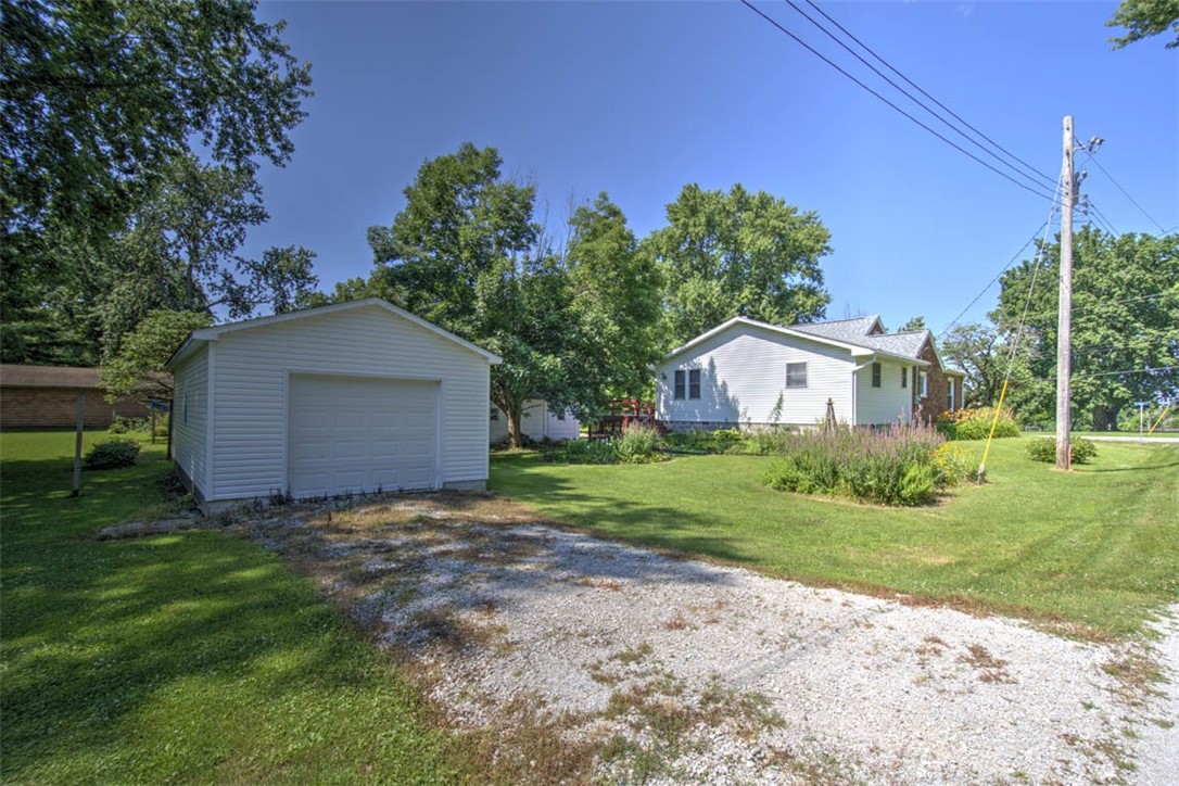 2520 South Esther Avenue Decatur, IL 62521 - Photo 23 of 30