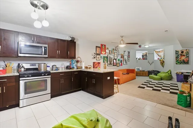 $1,350 | 4423 South Prairie Avenue, Unit GARDEN, Chicago, IL 60653