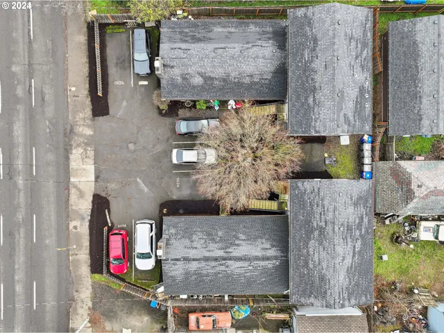 $625,000 | 9630 Southeast Foster Road, Portland, OR 97266