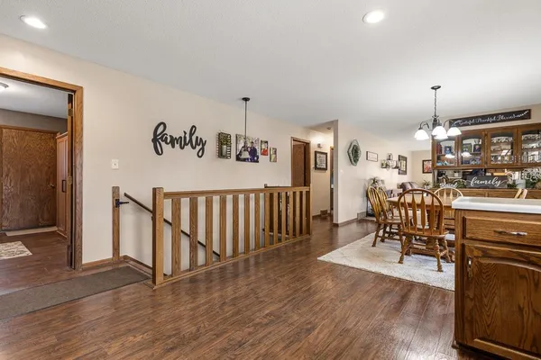 $195,000 | 500 Rowland Street, Tracy, MN 56175