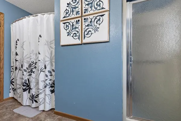 $195,000 | 500 Rowland Street, Tracy, MN 56175