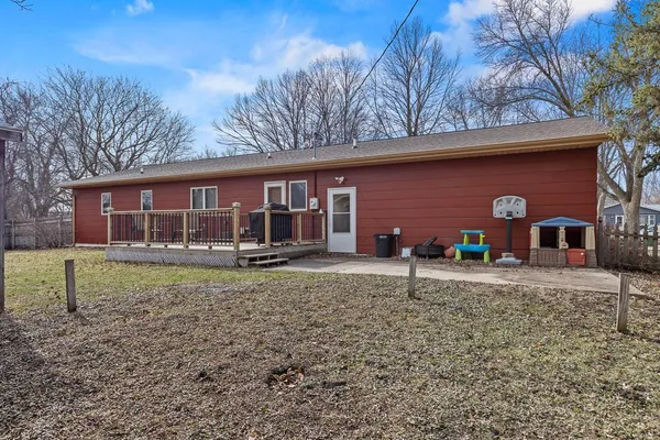 $195,000 | 500 Rowland Street, Tracy, MN 56175