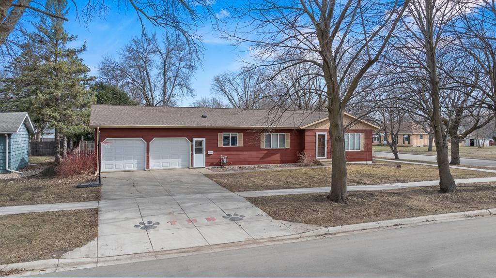 500 Rowland Street Tracy, MN 56175 - Photo 43 of 50