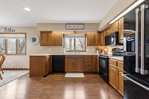 $195,000 | 500 Rowland Street, Tracy, MN 56175