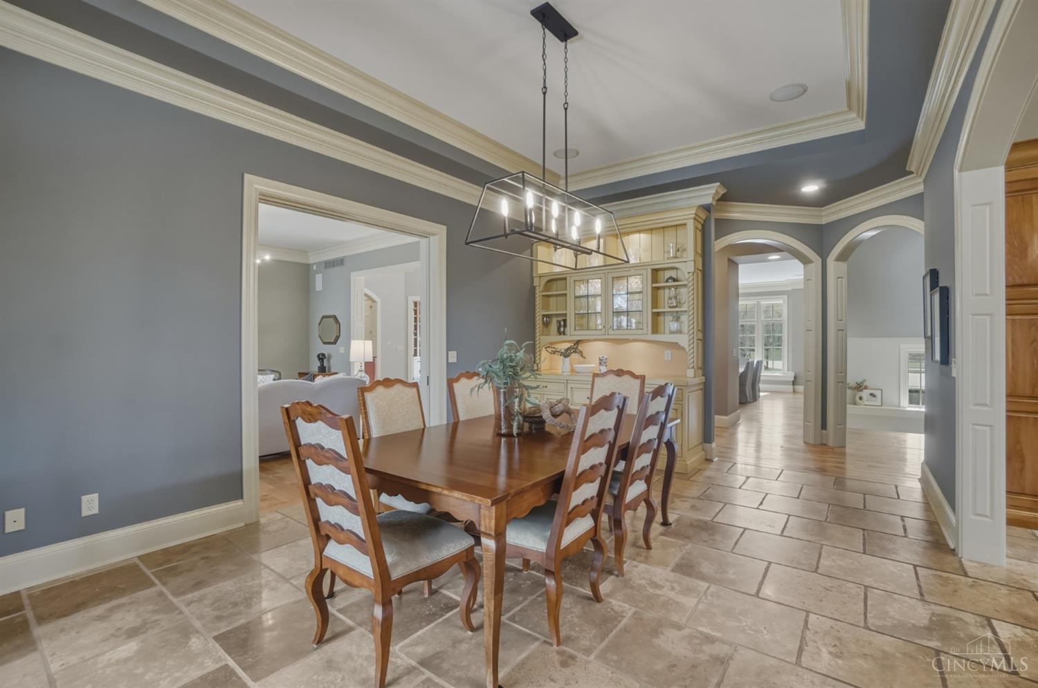 1054 Observatory Point Maineville, OH 45039 - Photo 18 of 82 Another view of the breakfast room.