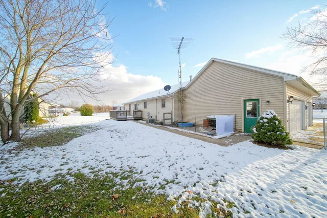 $295,900 | 11970 Swan View Drive, Brooklyn, MI 49230