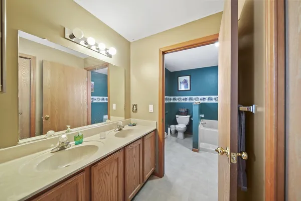 $280,000 | 11970 Swan View Drive, Brooklyn, MI 49230