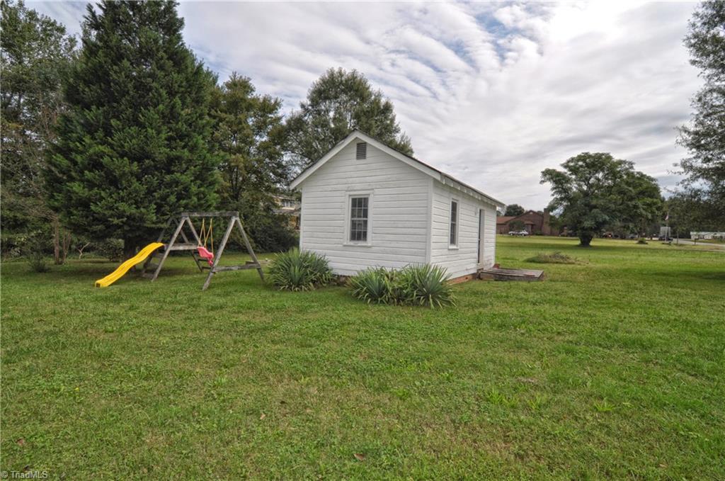 254 Salem Road Lexington, NC 27295 - Photo 14 of 30 Gallery Image 14