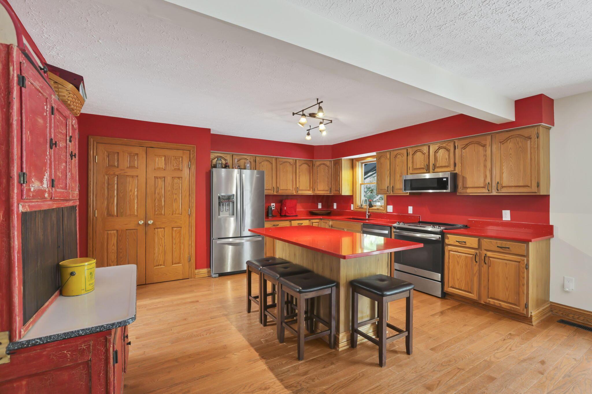 1368 Coonpath Road Northwest Lancaster, OH 43130 - Photo 12 of 43 15-web-or-mls-939A1701