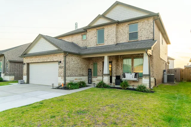 $450,000 | 5296 Latigo Court, Alvin, TX 77511