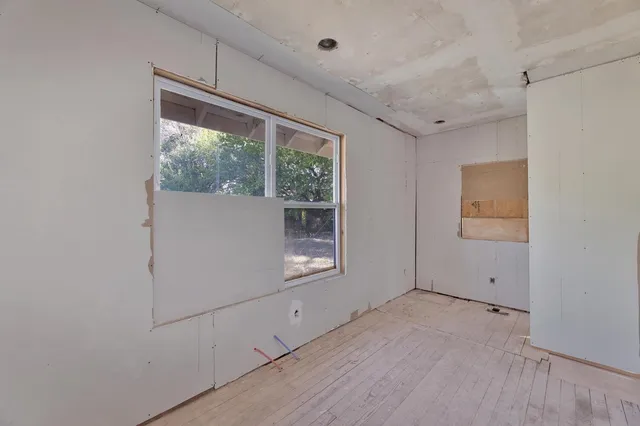 $72,500 | 1428 North Lorraine Avenue, Wichita, KS 67214