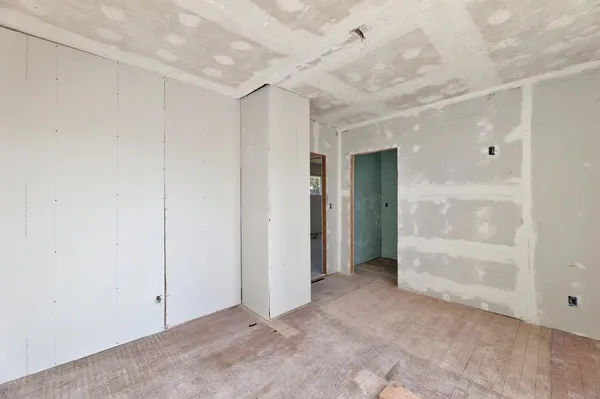 $72,500 | 1428 North Lorraine Avenue, Wichita, KS 67214