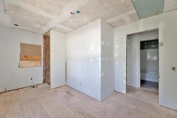$72,500 | 1428 North Lorraine Avenue, Wichita, KS 67214