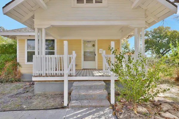 $72,500 | 1428 North Lorraine Avenue, Wichita, KS 67214