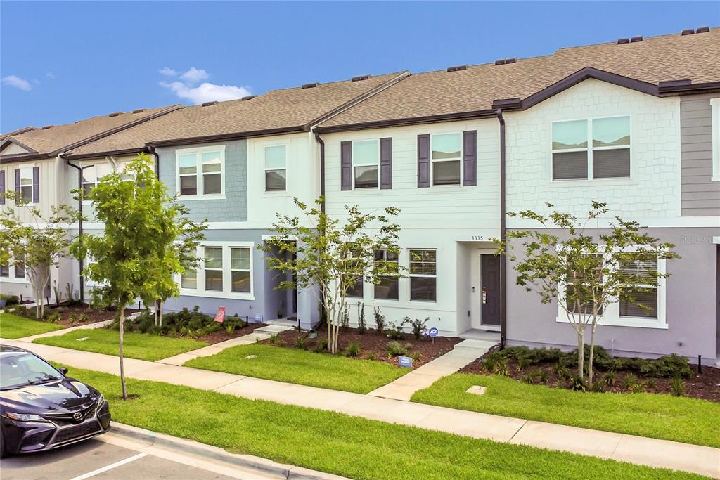 3335 Azolla Street Orlando, FL 32808 - Photo 2 of 15