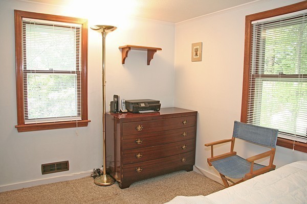 48 Rockridge Road Framingham, MA 01702 - Photo 14 of 18 Gallery Image 14