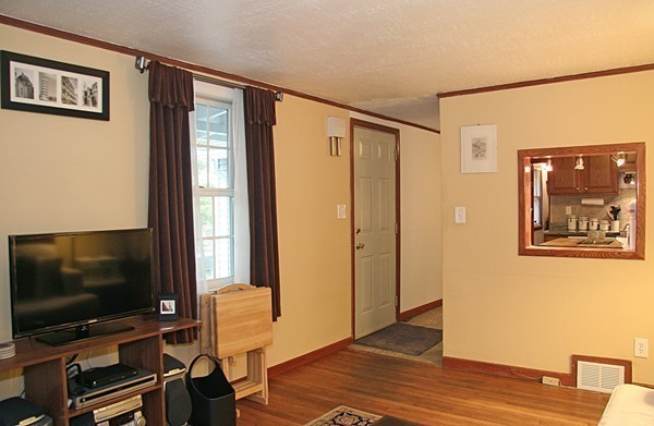 48 Rockridge Road Framingham, MA 01702 - Photo 7 of 18 Gallery Image 7