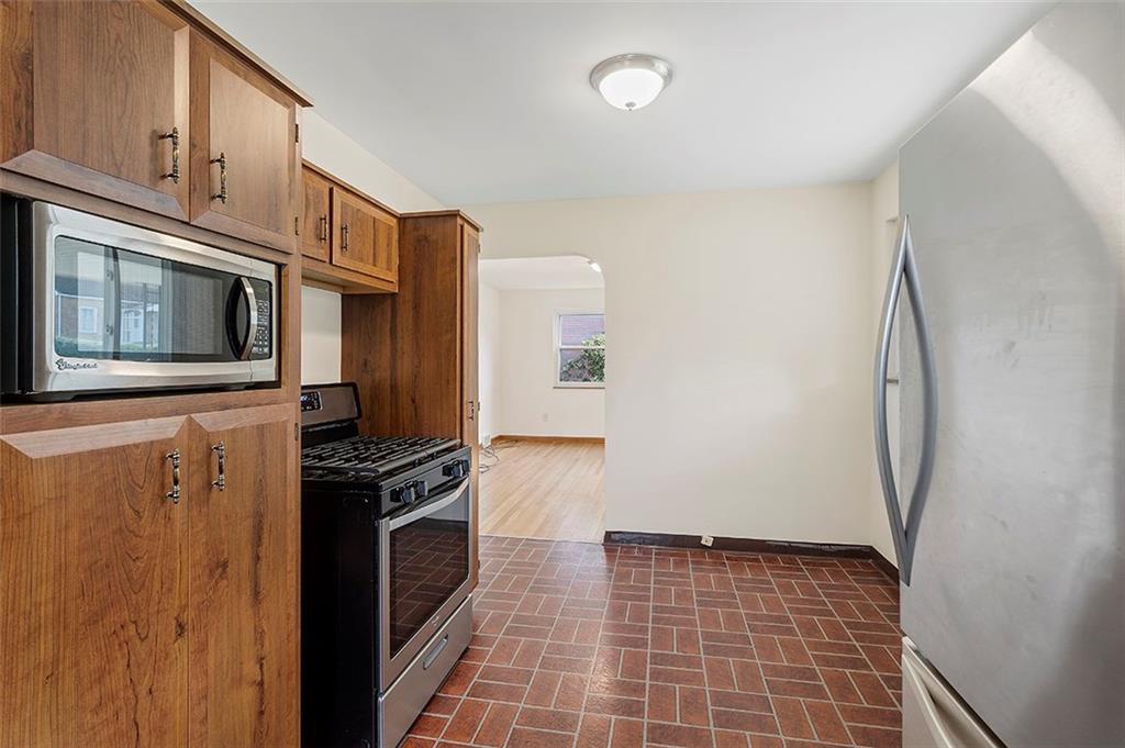 2314 Kane Road Aliquippa, PA 15001 - Photo 10 of 25 Gallery Image 10