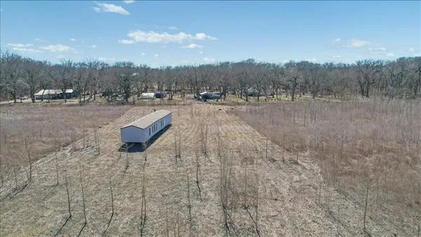 $150,000 | 2 Gray Bottom Road, Whitewright, TX 75491