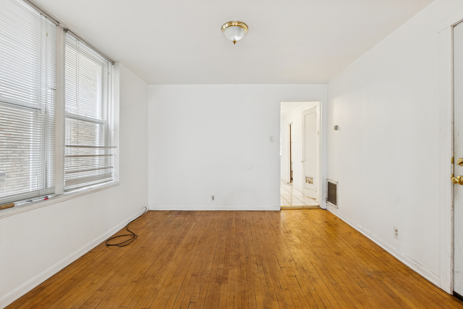 835 South Laflin Street Chicago, IL 60607 - Photo 4 of 33 Gallery Image 4
