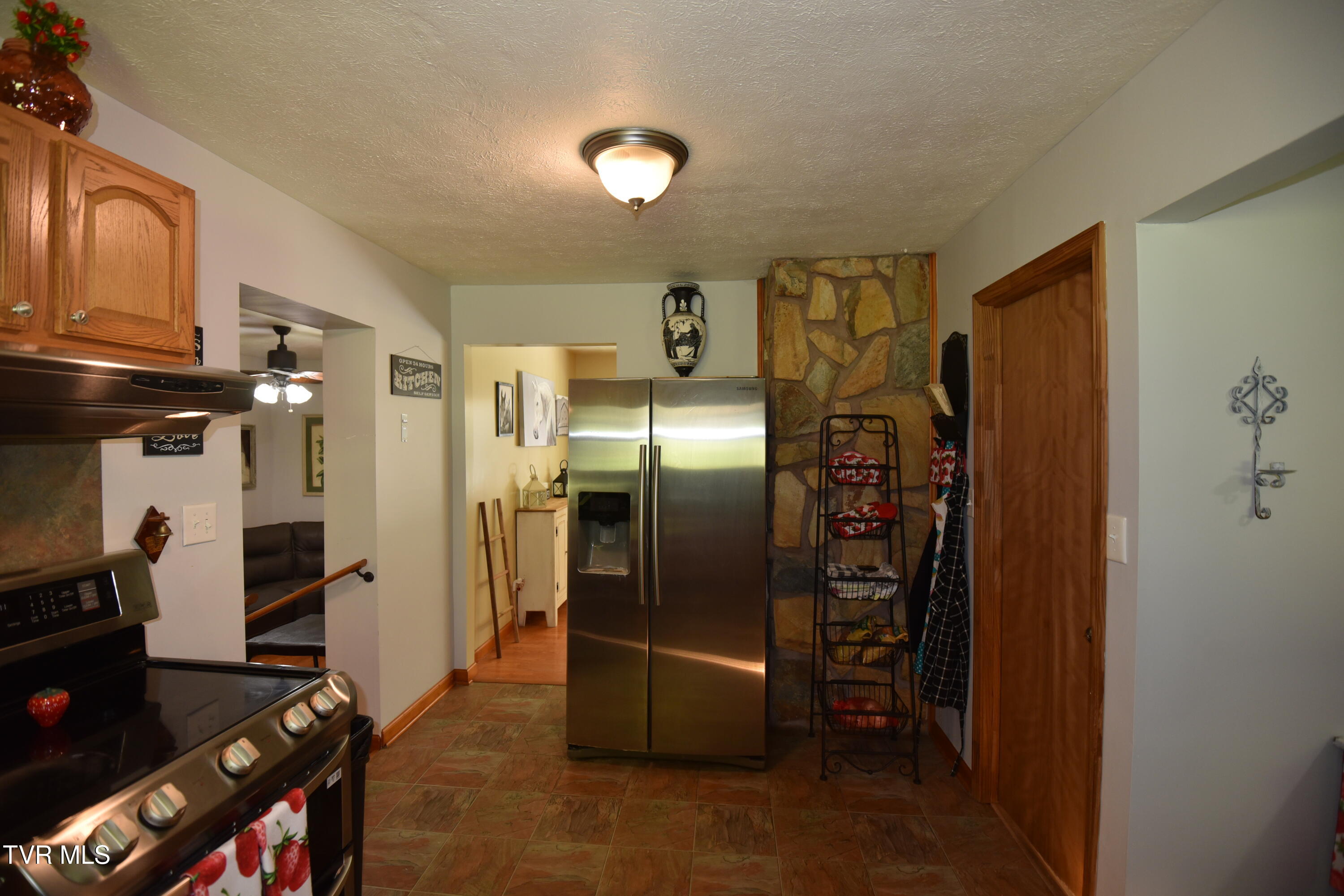 127 Sewanee Road Johnson City, TN 37601 - Photo 13 of 31 DSC_5620