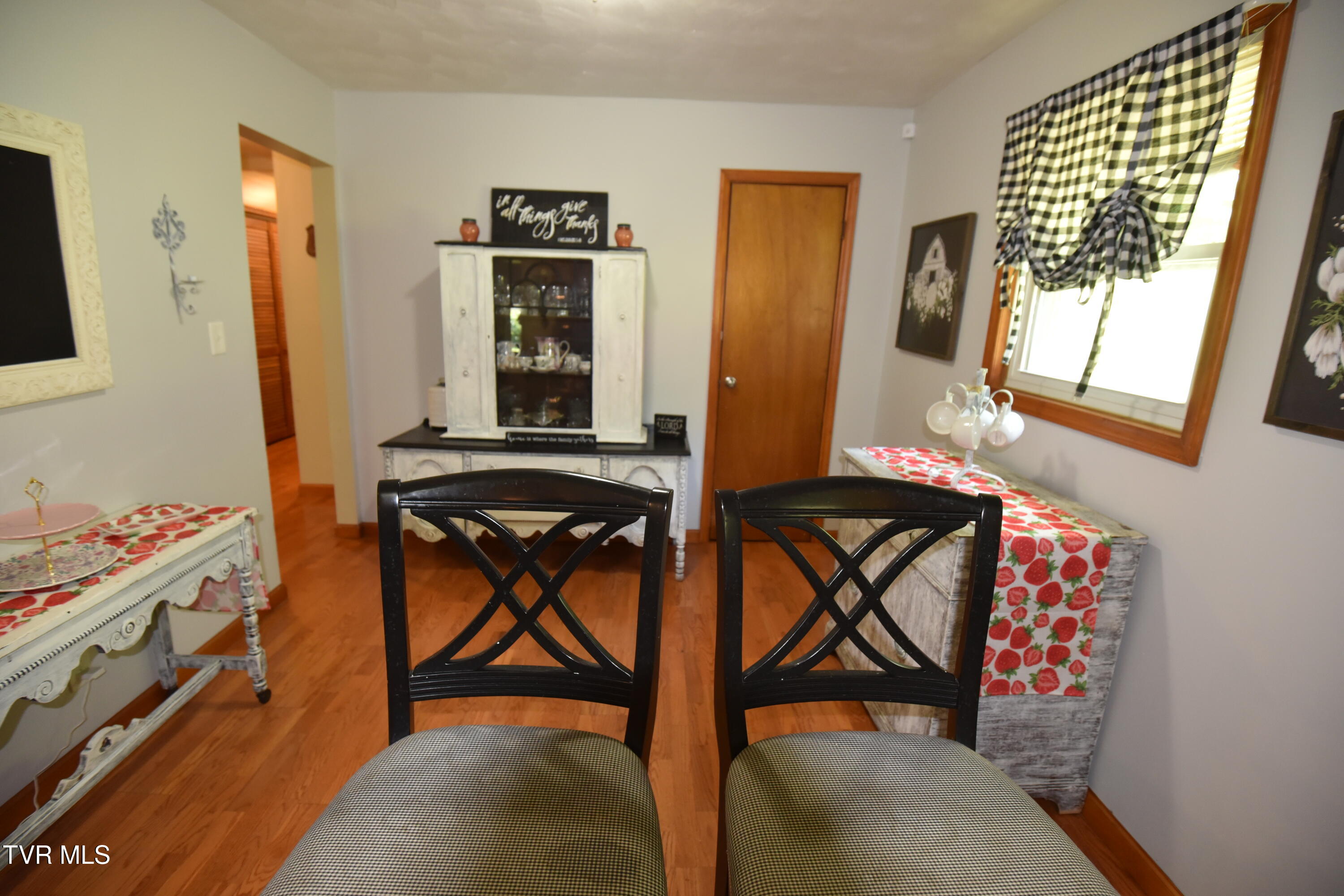 127 Sewanee Road Johnson City, TN 37601 - Photo 15 of 31 DSC_5622