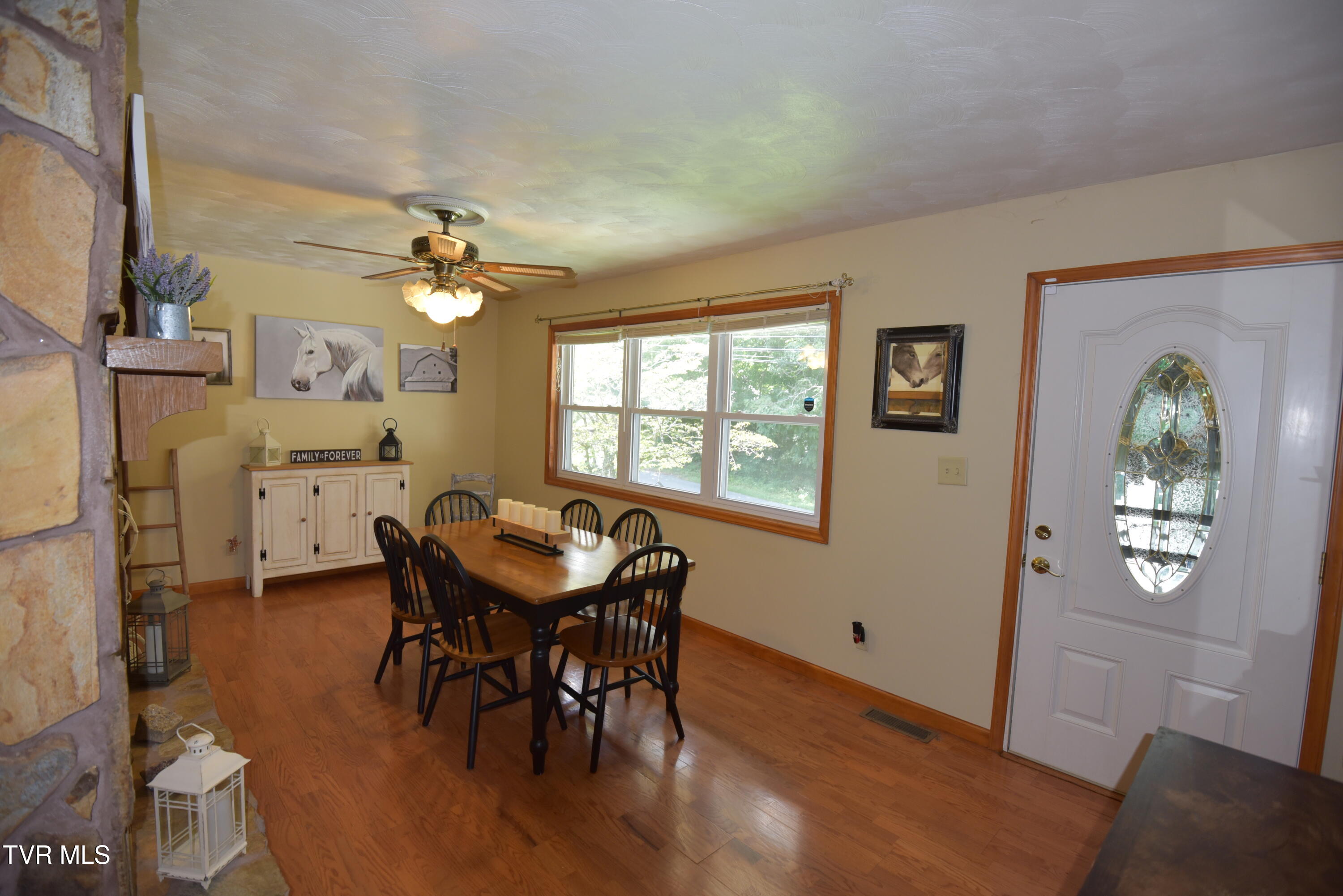 127 Sewanee Road Johnson City, TN 37601 - Photo 16 of 31 DSC_5623
