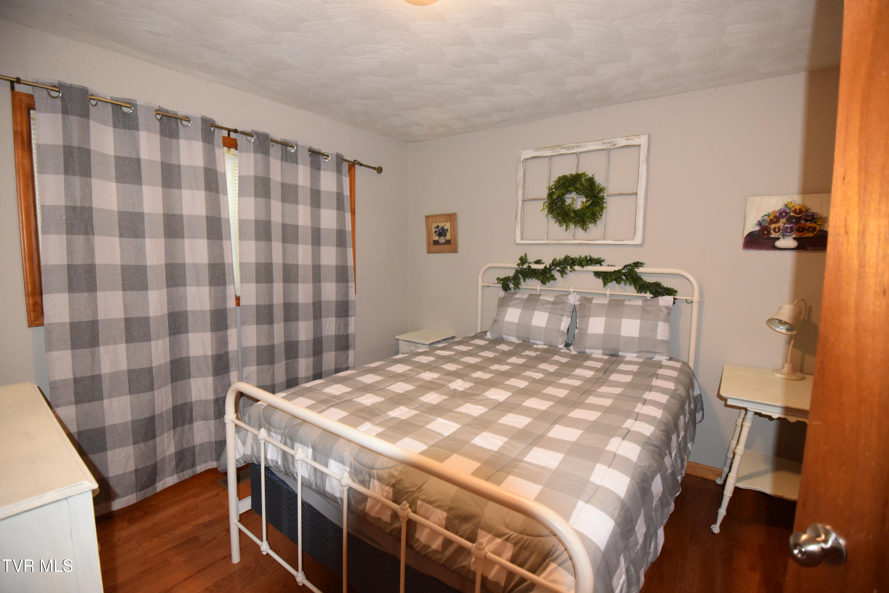 127 Sewanee Road Johnson City, TN 37601 - Photo 28 of 31 DSC_5637