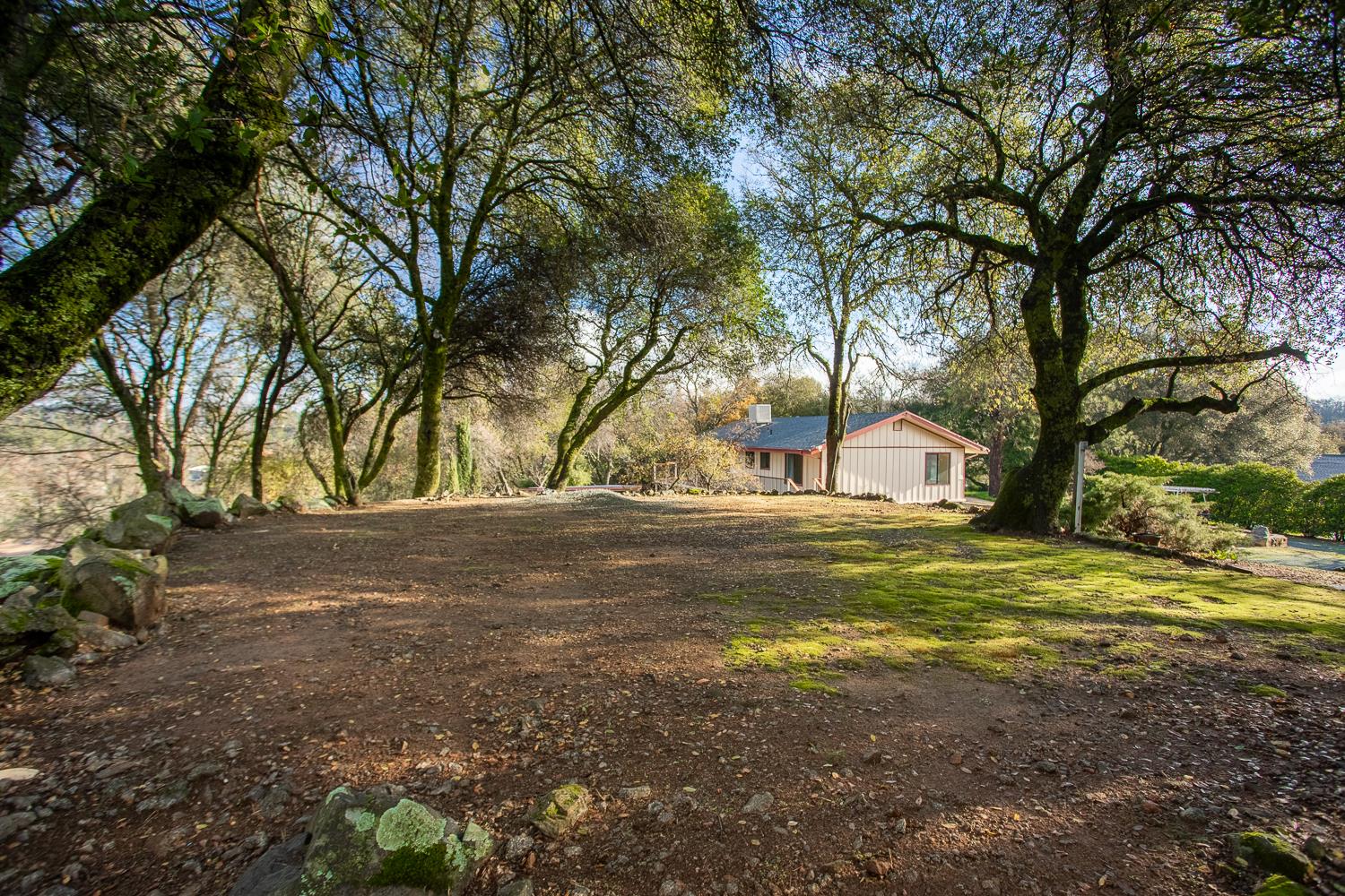 10988 Pleasant Valley Road Penn Valley, CA 95946 - Photo 38 of 90