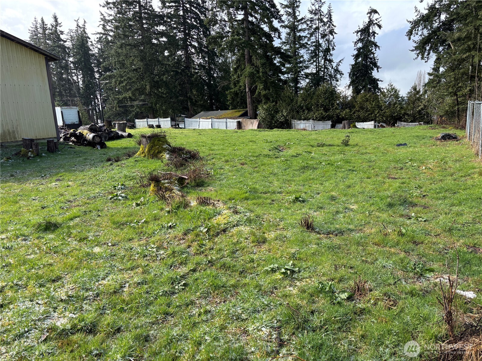 3473 East Division Street Mount Vernon, WA 98273 - Photo 6 of 11