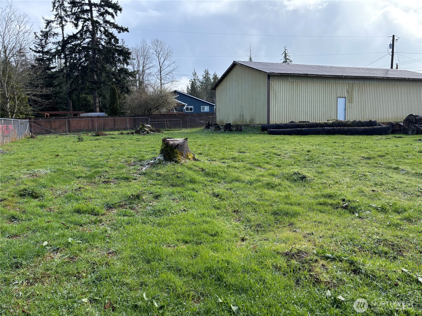 3473 East Division Street Mount Vernon, WA 98273 - Photo 7 of 11