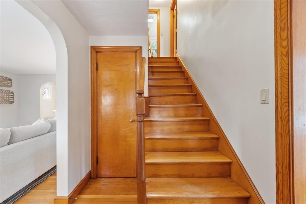 463 Cedar Brook Road Lynn, MA 01904 - Photo 10 of 23