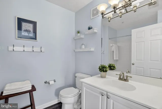 $325,000 | 2443 Blue Spring Court, Unit 302, Odenton, MD 21113