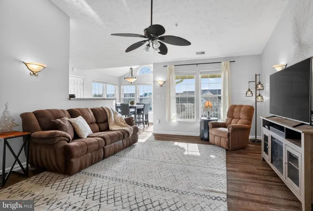 $325,000 | 2443 Blue Spring Court, Unit 302, Odenton, MD 21113