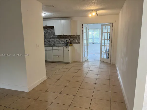 $2,400 | 5894 Northwest 20th Street, Unit 5894, Lauderhill, FL 33313