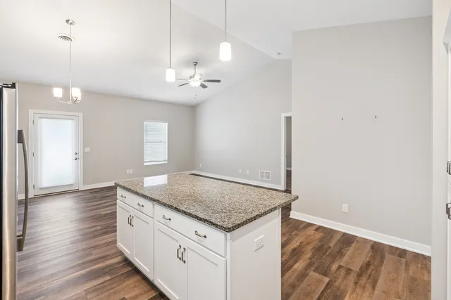 $249,900 | 2406 13th Street, Silvis, IL 61282