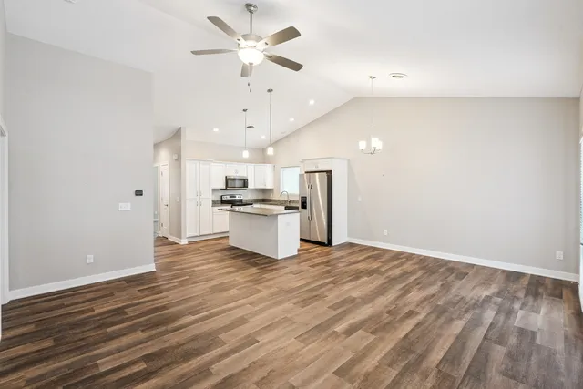 $249,900 | 2406 13th Street, Silvis, IL 61282