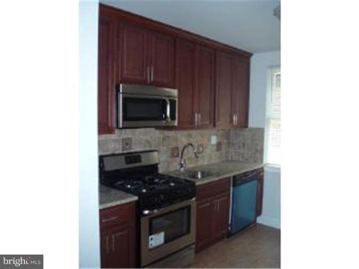230 West Ritner Street Philadelphia, PA 19148 - Photo 5 of 11 Kitchen