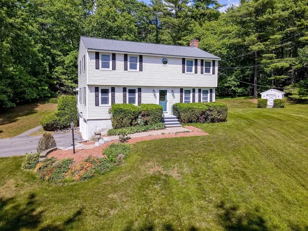 $649,900 | 140 Musquash Road, Hudson, NH 03051