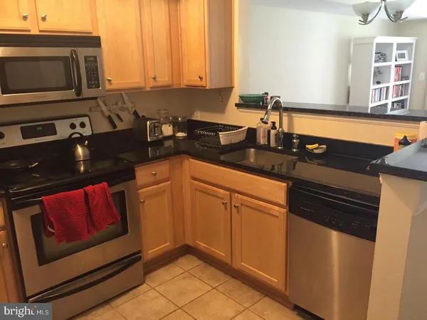 $2,225 | 1001 North Vermont Street, Unit 308, Arlington, VA 22201