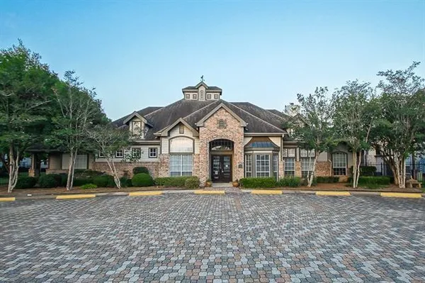 $1,250 | 350 Emerald Forest Boulevard, Unit 11201, Covington, LA 70433