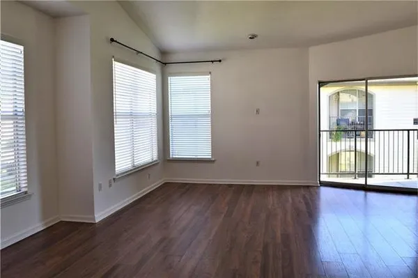 $1,250 | 350 Emerald Forest Boulevard, Unit 11201, Covington, LA 70433